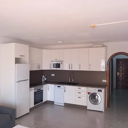Victoria Court 2- Lovely 25 Apartment